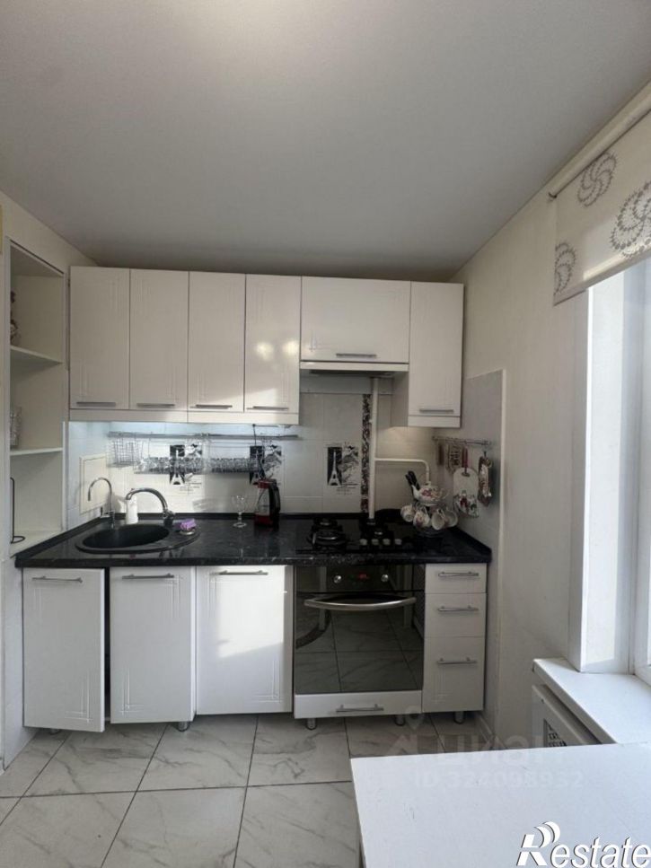 2-комн квартира улица Рихарда Зорге, 87,  д. 87