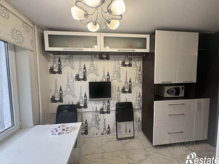 2-комн квартира улица Рихарда Зорге, 87,  д. 87