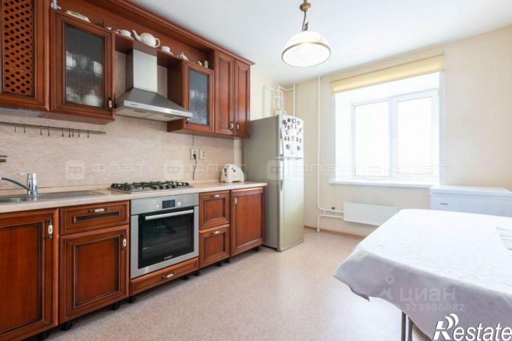 2-комн квартира улица Латышских Стрелков, 31,  д. 31