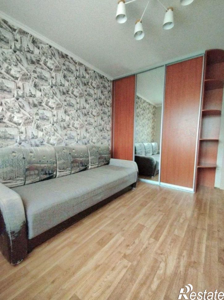 2-комн квартира улица Академика Лаврентьева, 10,  д. 10