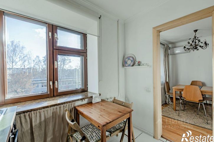 2-комн квартира улица Красной Позиции, 33,  д. 33