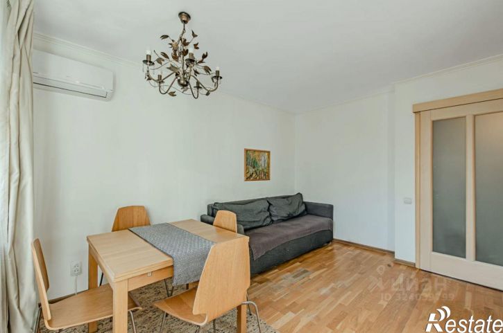 2-комн квартира улица Красной Позиции, 33,  д. 33