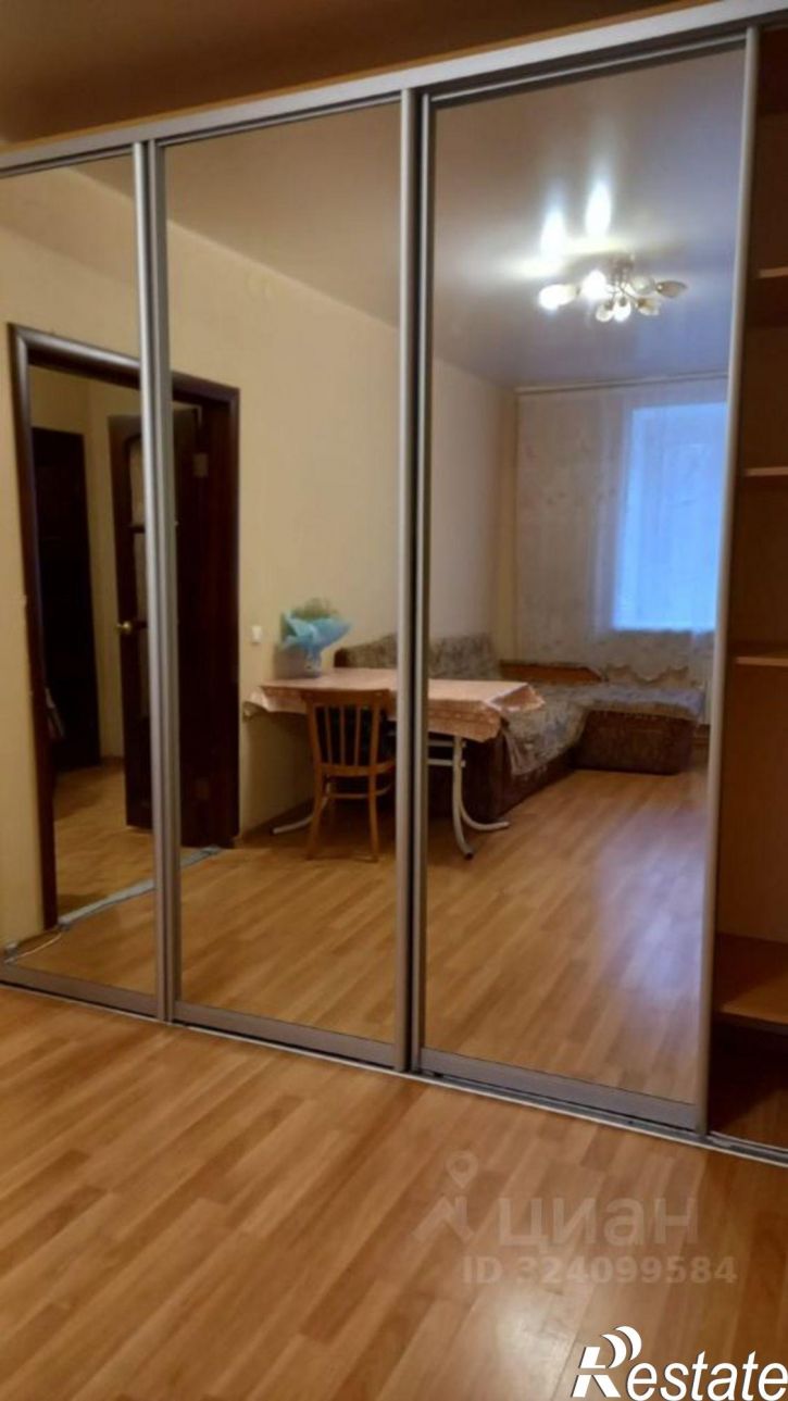 1-комн квартира улица Юлиуса Фучика, 115,  д. 115