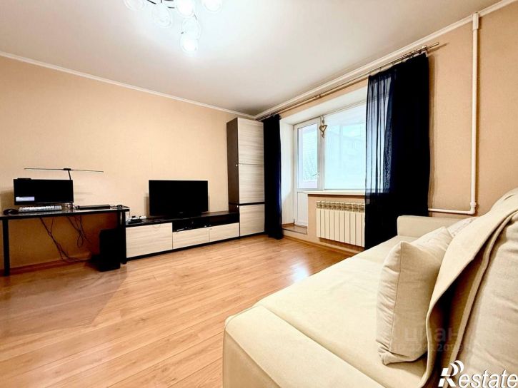 1-комн квартира улица Космонавтов, 49А,  д. 49А