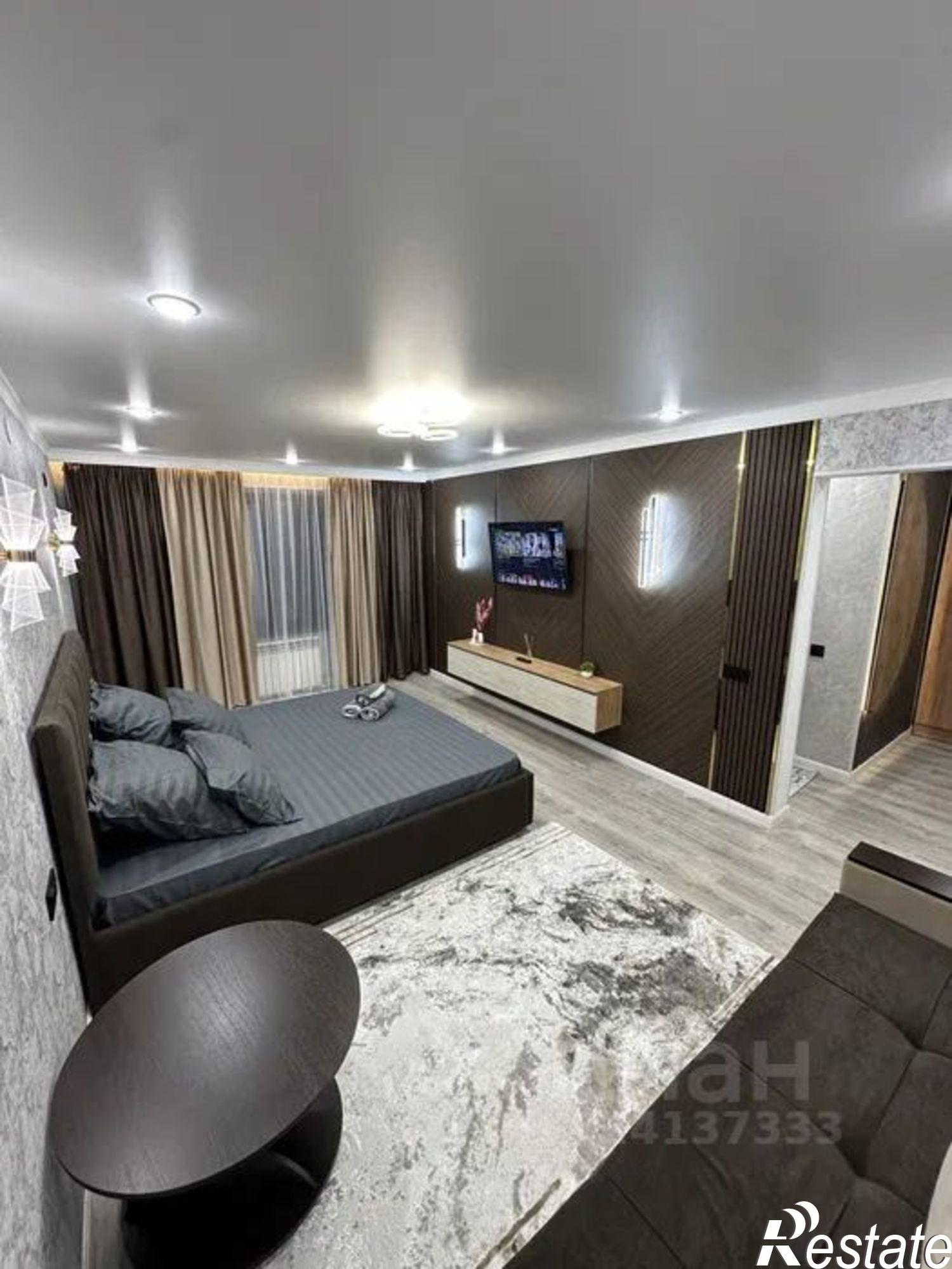 Сдать квартиру за 40 000 рублей на ул Бутлерова, 56