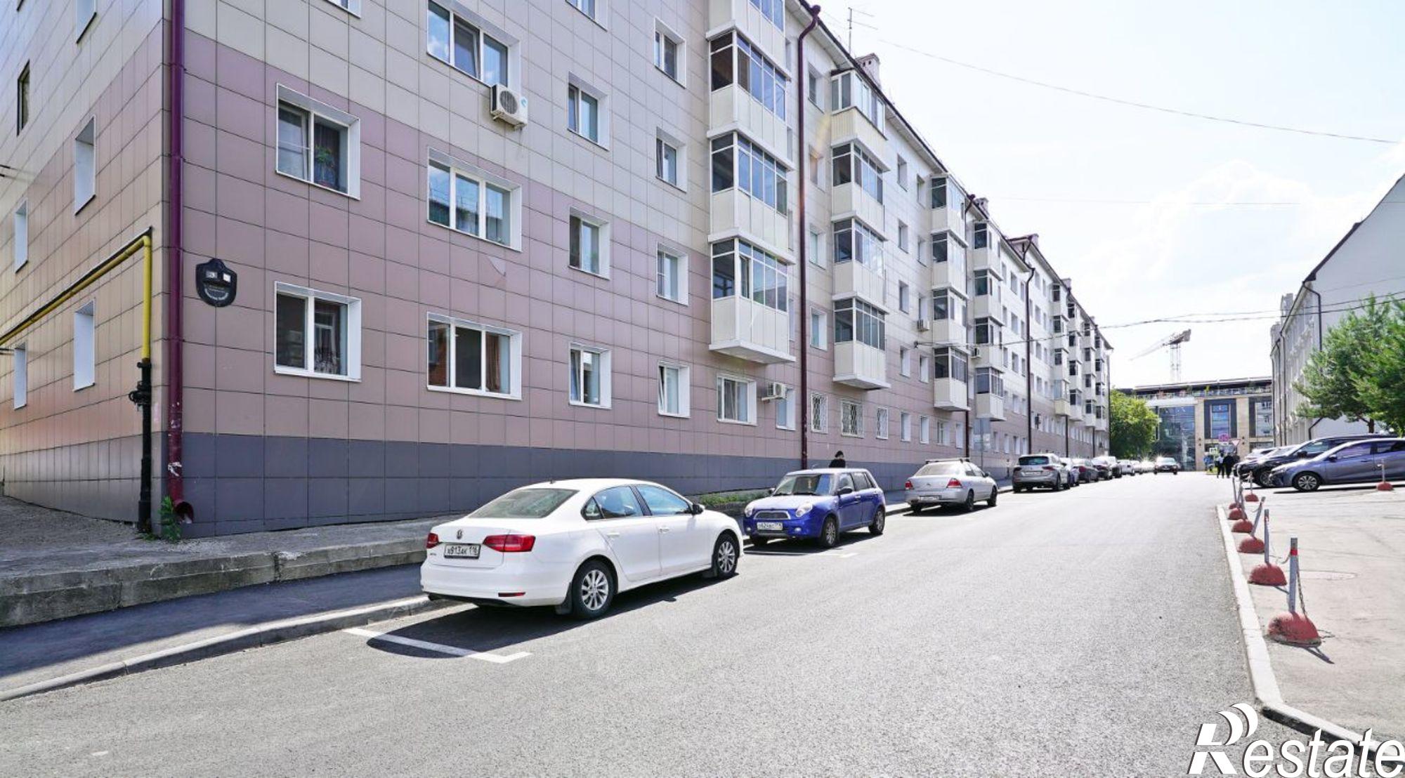 Купить квартиру за 10 700 000 рублей на пер Кирова, 5