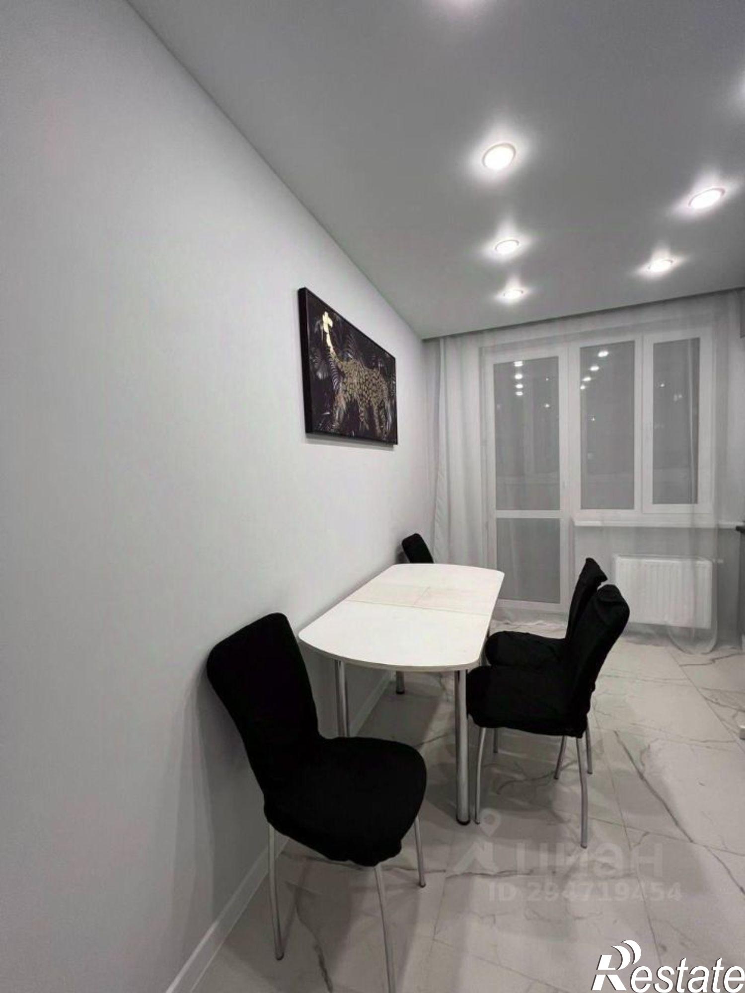 Сдать квартиру за 30 000 рублей на ул Гавриила Державина, 3 1