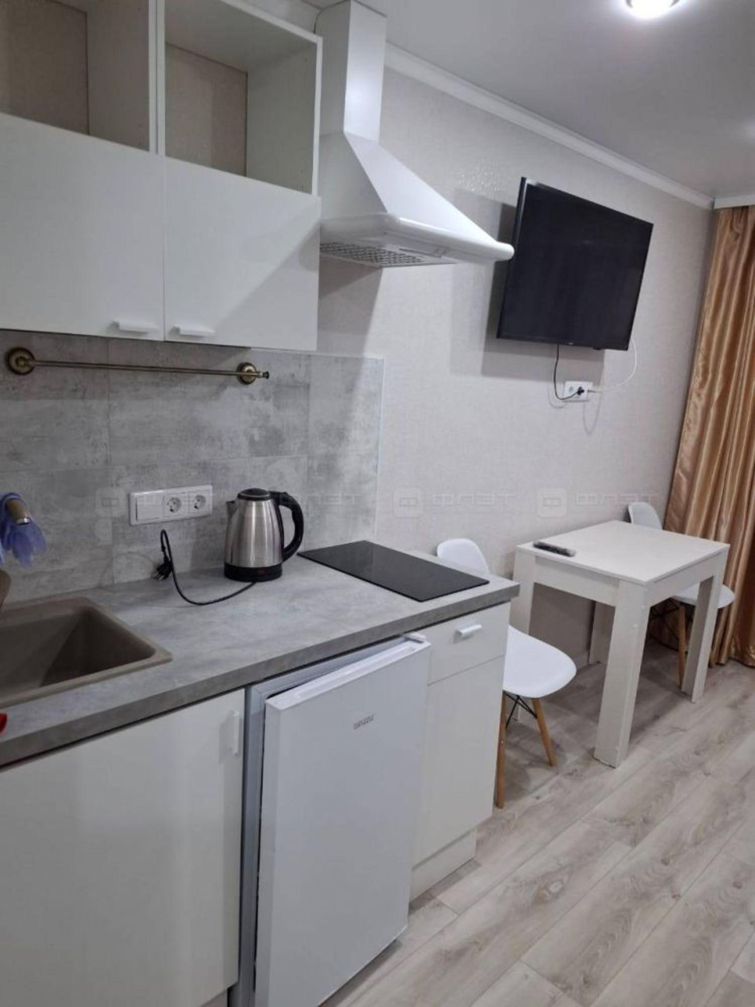 Сдать квартиру за 24 000 рублей на ул. Короленко д.40