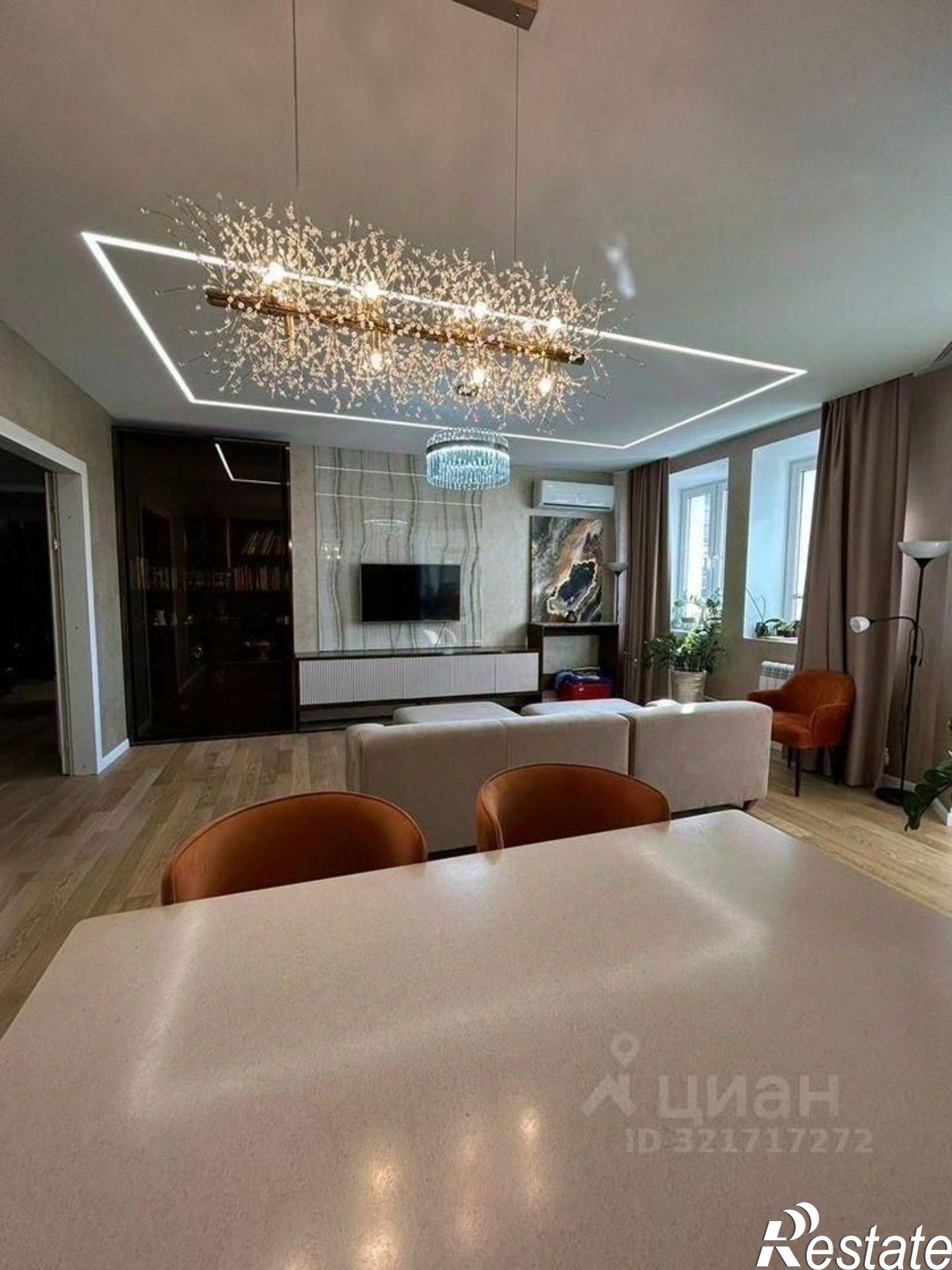 Сдать квартиру за 90 000 рублей на Чистопольская улица, 32