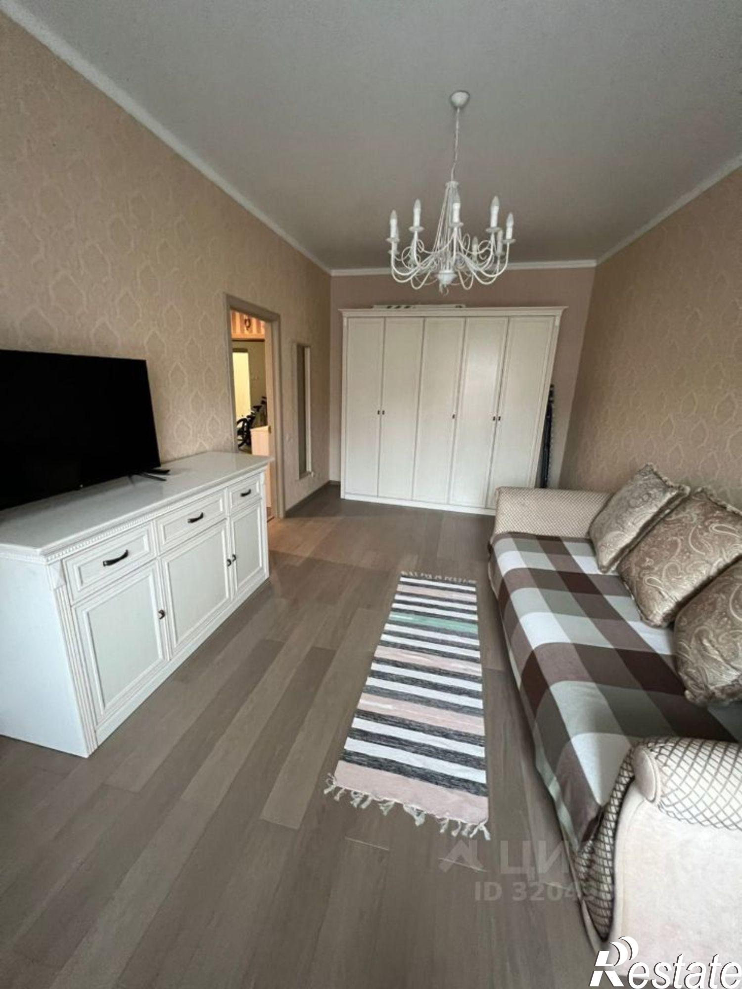 Сдать квартиру за 40 000 рублей на Чистопольская улица, 36