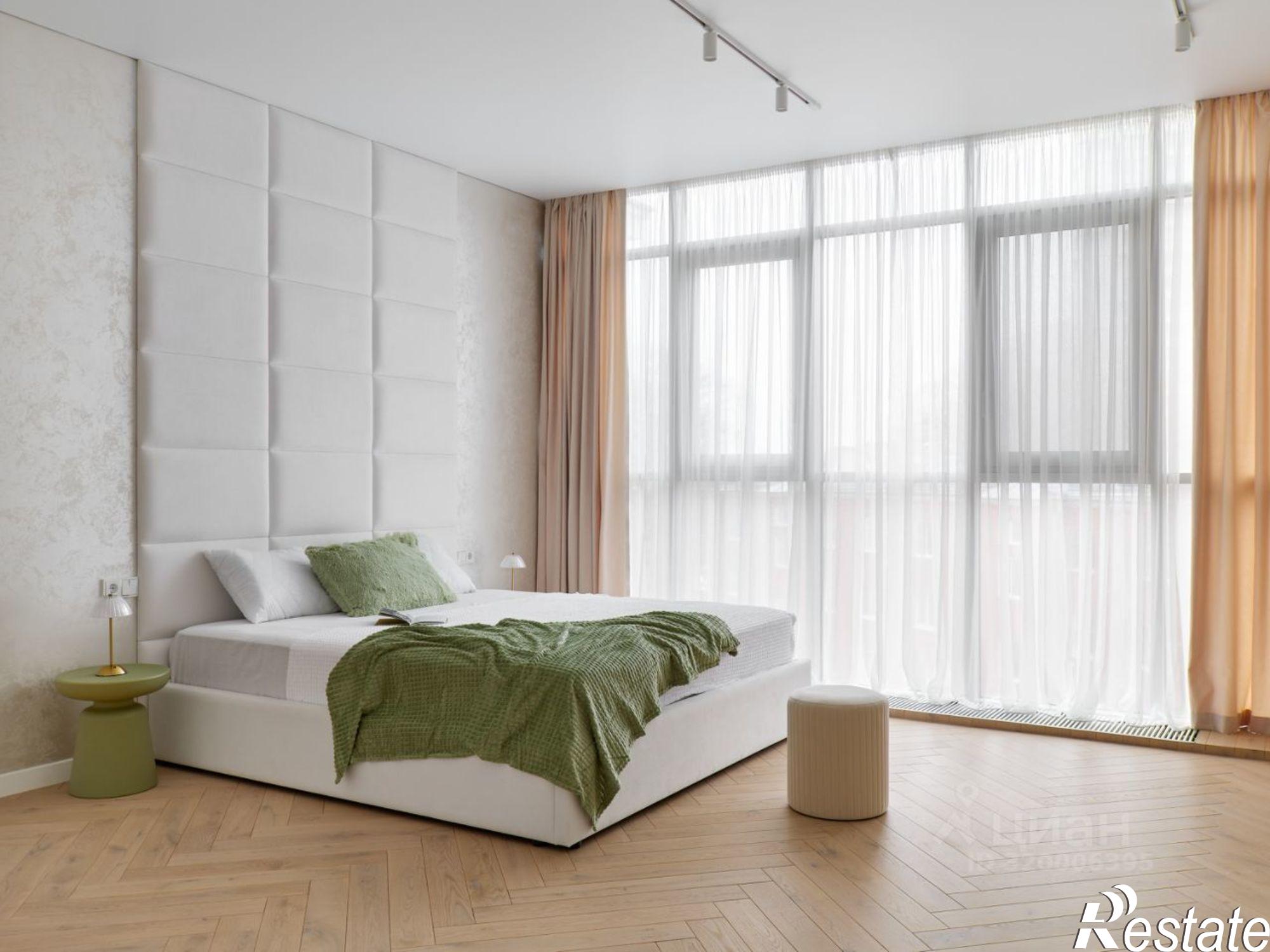 Купить квартиру за 84 000 000 рублей на Катановский переулок, 4