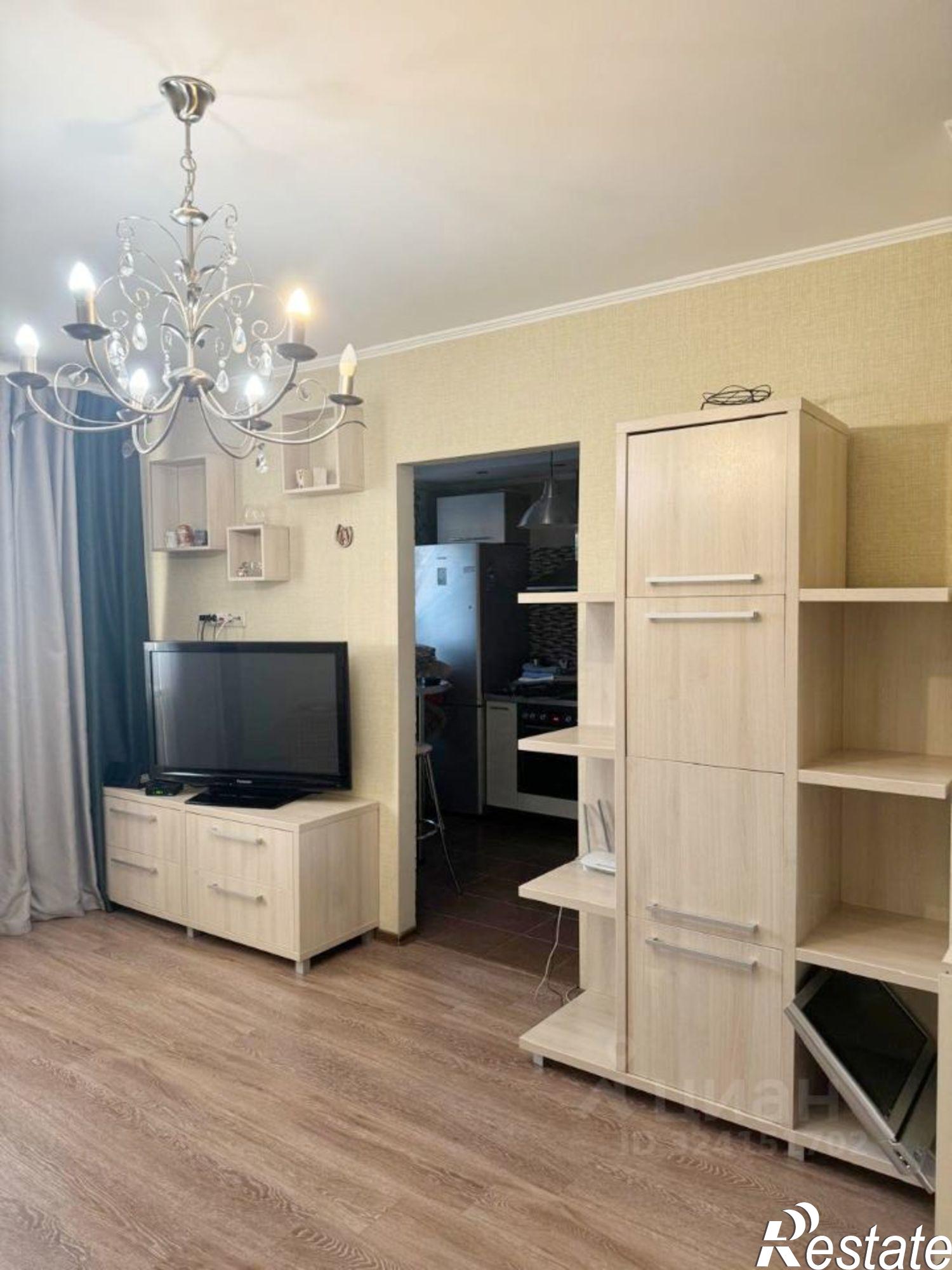 Купить квартиру за 6 700 000 рублей на ул Юлиуса Фучика, 64 1