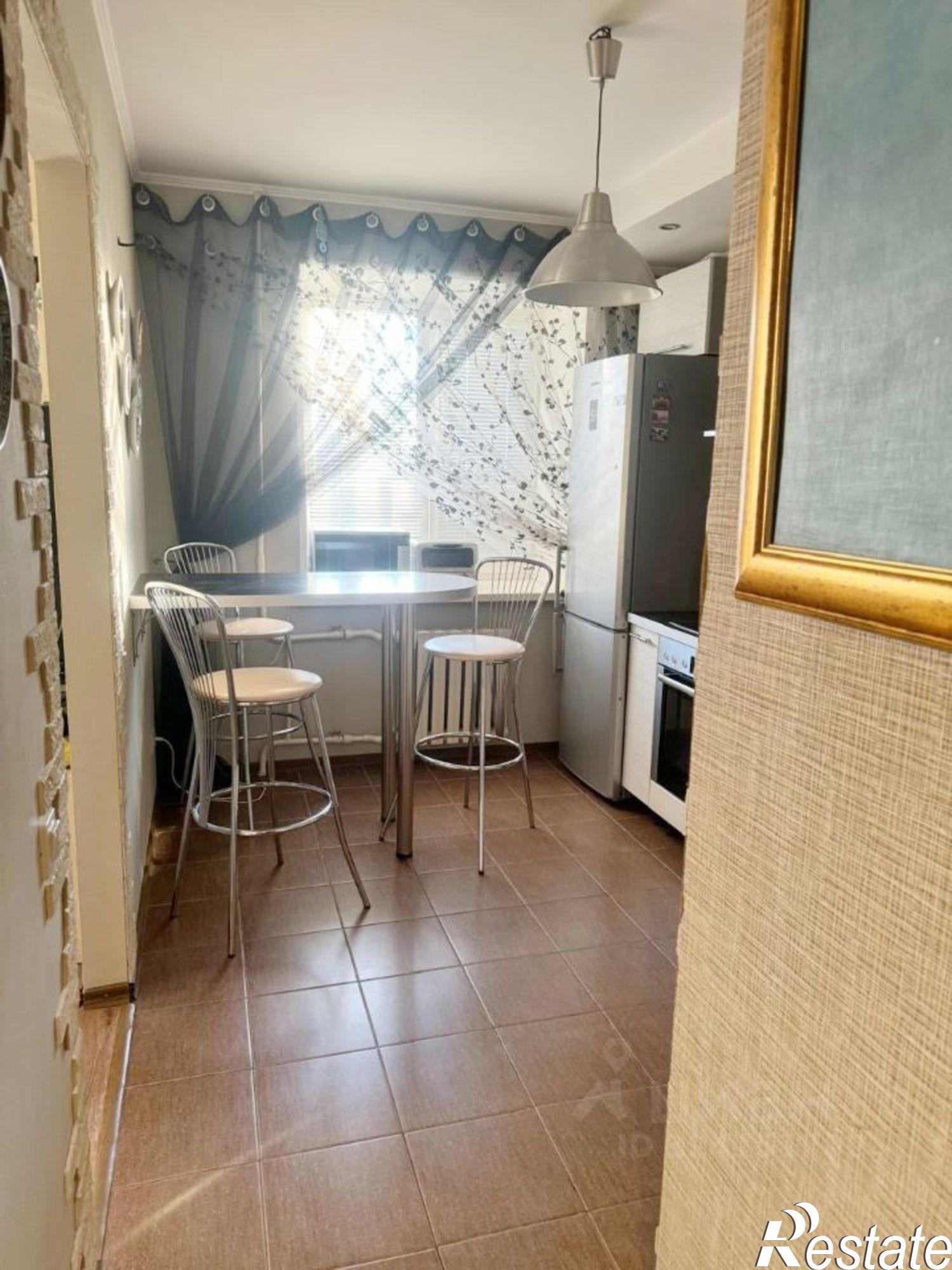 Купить квартиру за 6 700 000 рублей на ул Юлиуса Фучика, 64 1