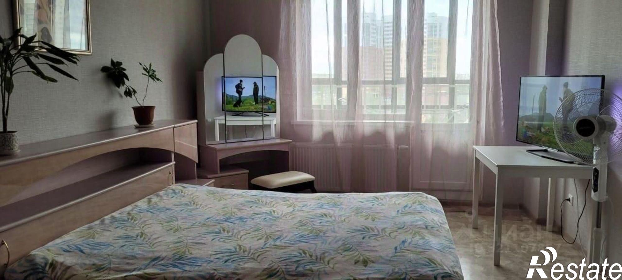 Сдать квартиру за 33 000 рублей на улица Братьев Батталовых, 6