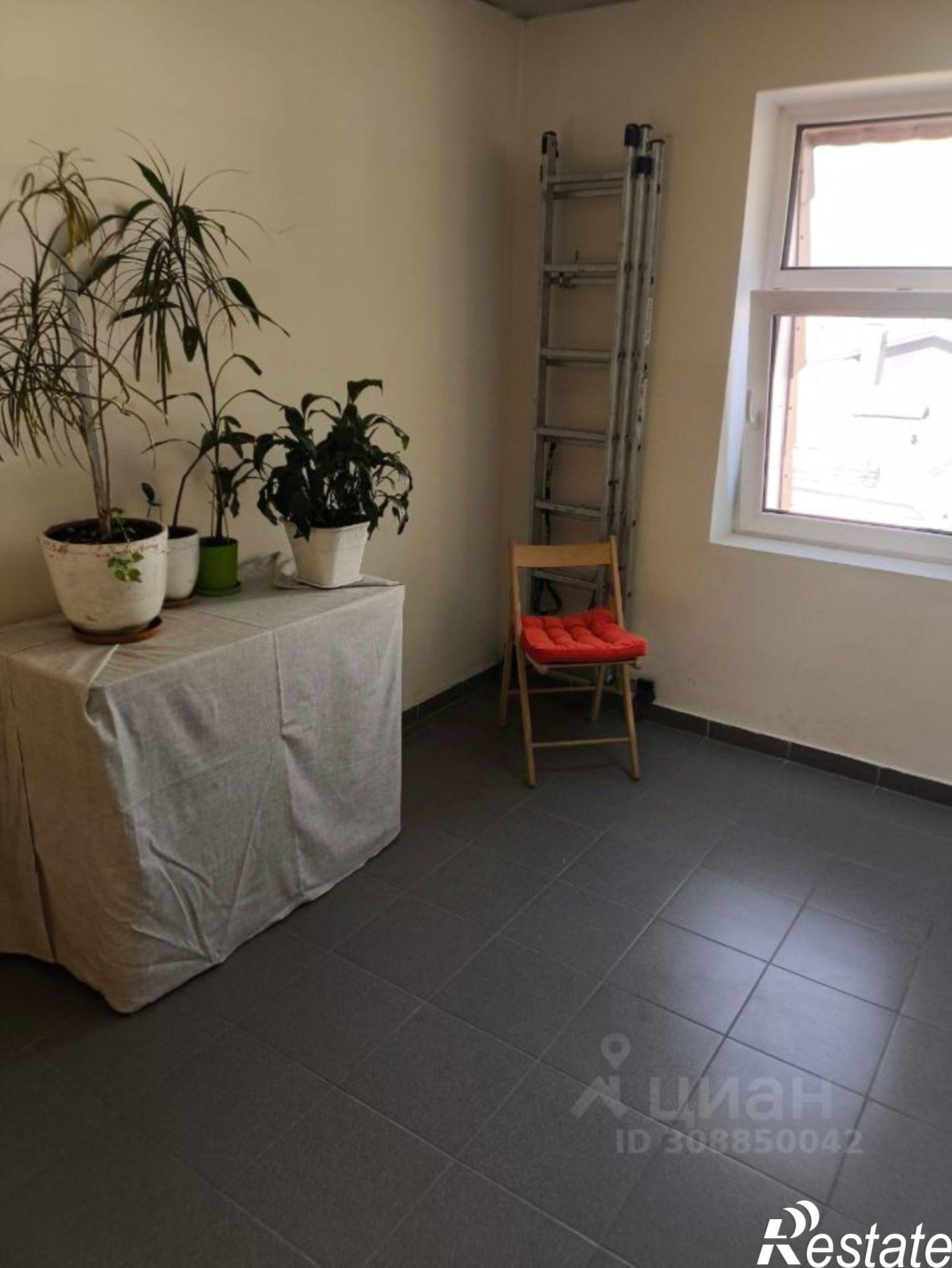 Сдать квартиру за 48 000 рублей на улица Лобачевского, 8