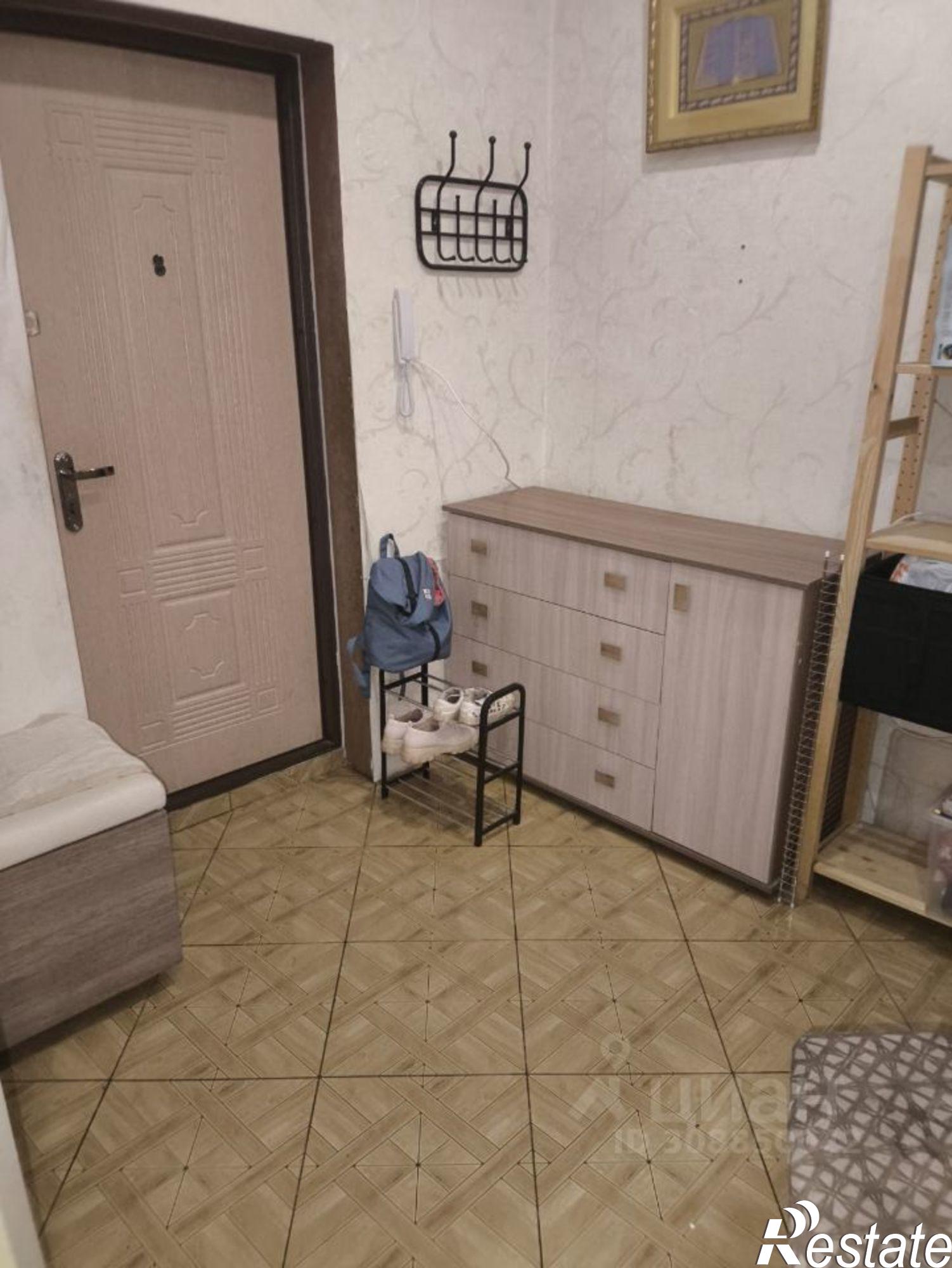 Сдать квартиру за 48 000 рублей на улица Лобачевского, 8