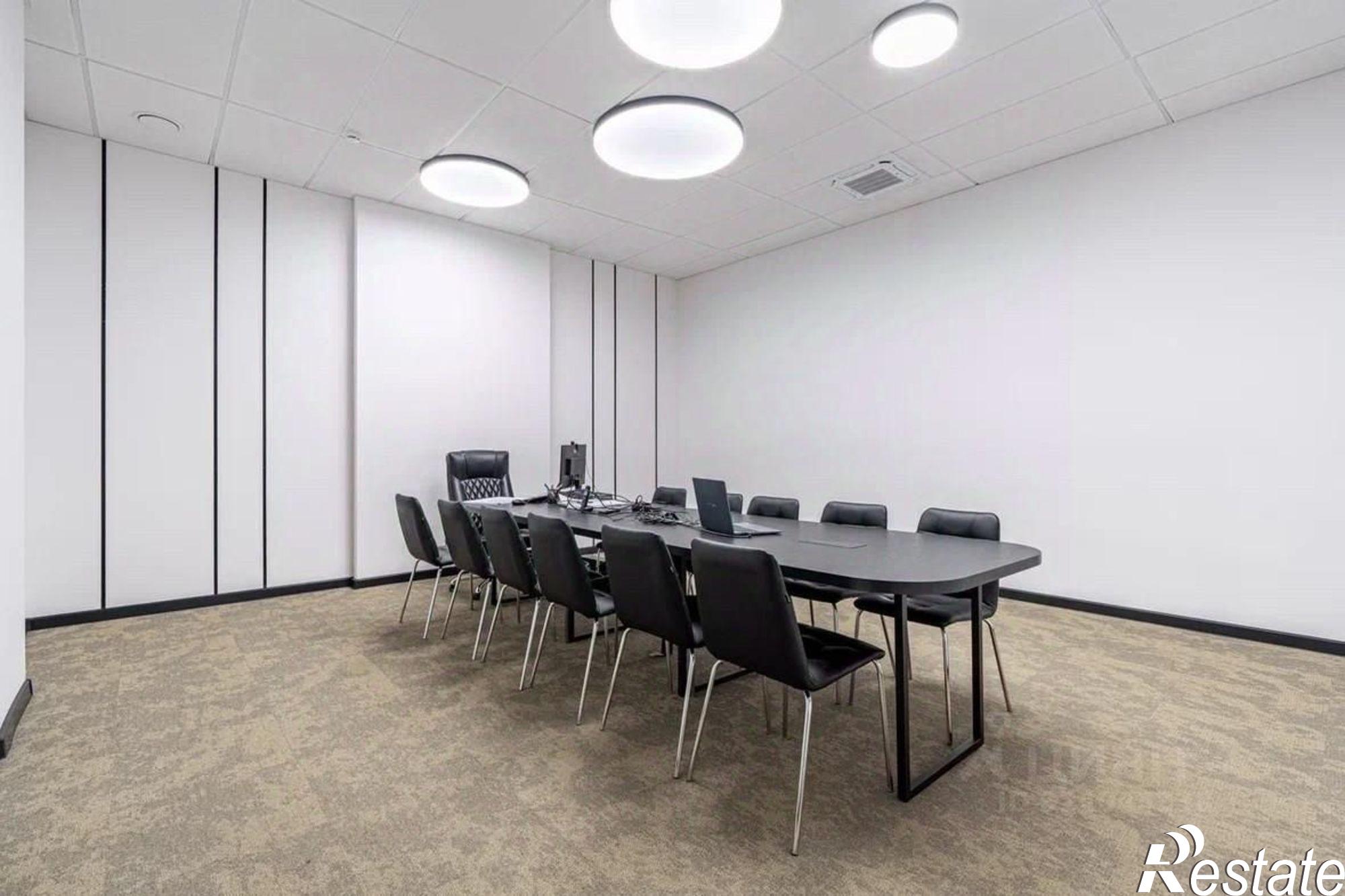 Купить офис, помещение под офис за 50 281 400 рублей на Сибирский тракт, 34 к1