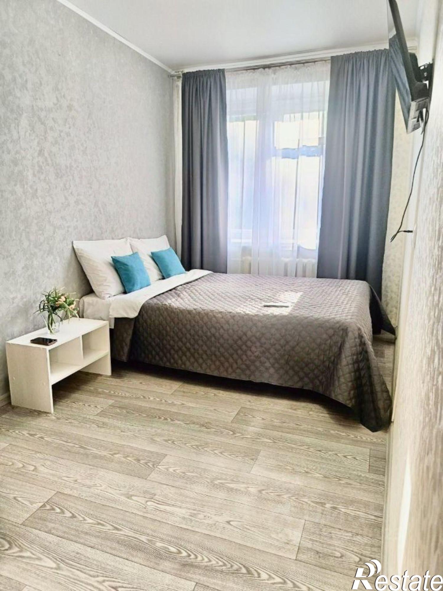 Сдать квартиру за 30 000 рублей на ул Дежнева, 4 1