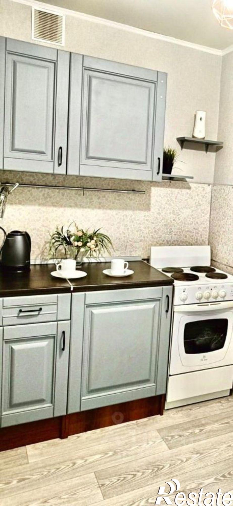 Сдать квартиру за 30 000 рублей на ул Дежнева, 4 1