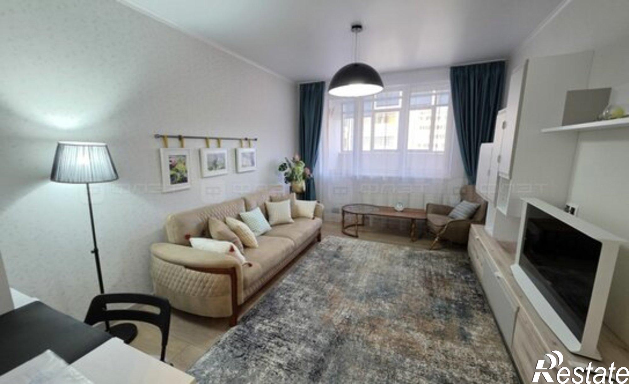 Купить квартиру за 12 300 000 рублей на ул Комсомольская, 1