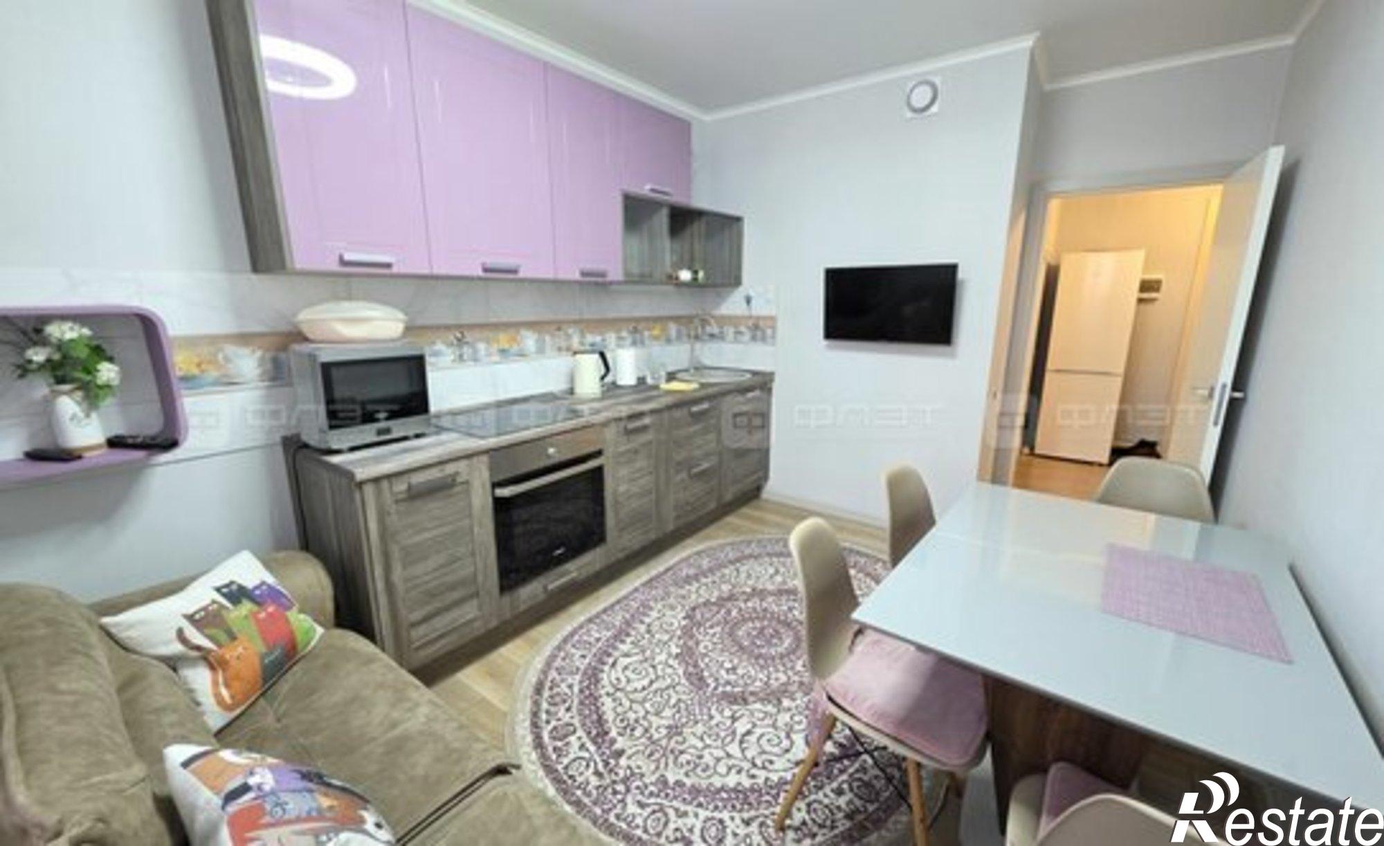 Купить квартиру за 12 300 000 рублей на ул Комсомольская, 1