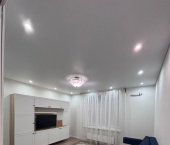 комната 66 кв м улица Азата Аббасова, 13