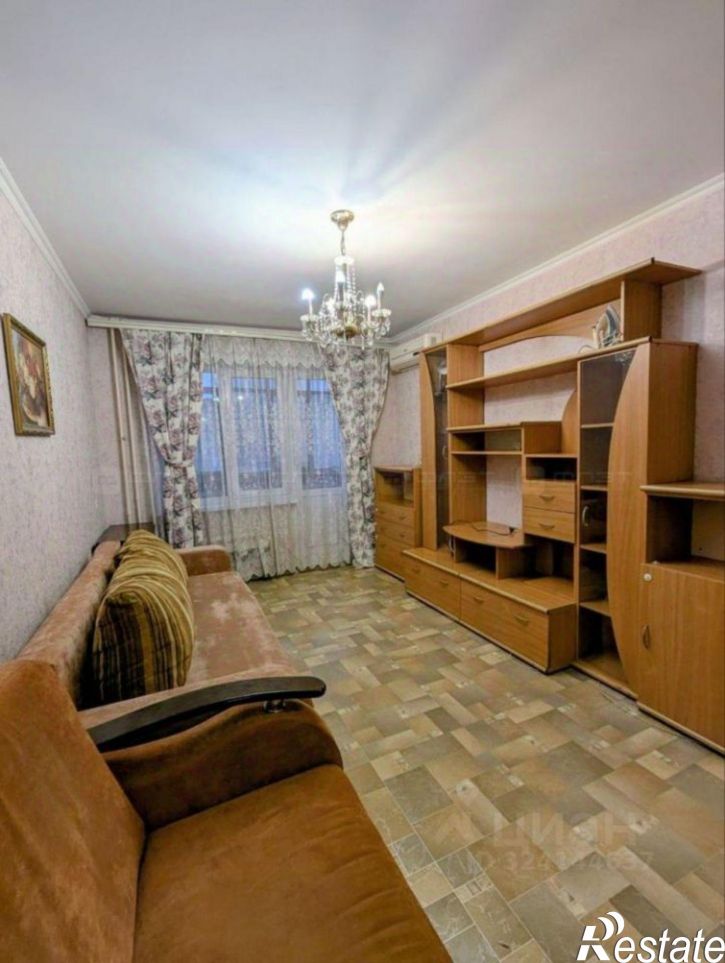 1-комн квартира улица Адоратского, 11,  д. 11