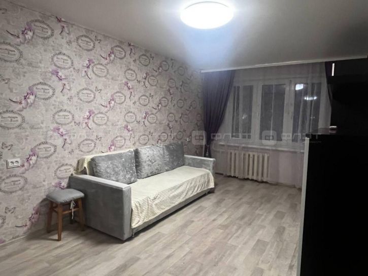 2-комн квартира ул. Комарова д.20