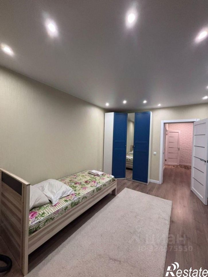 Комната улица Азата Аббасова, 13,  д. 13