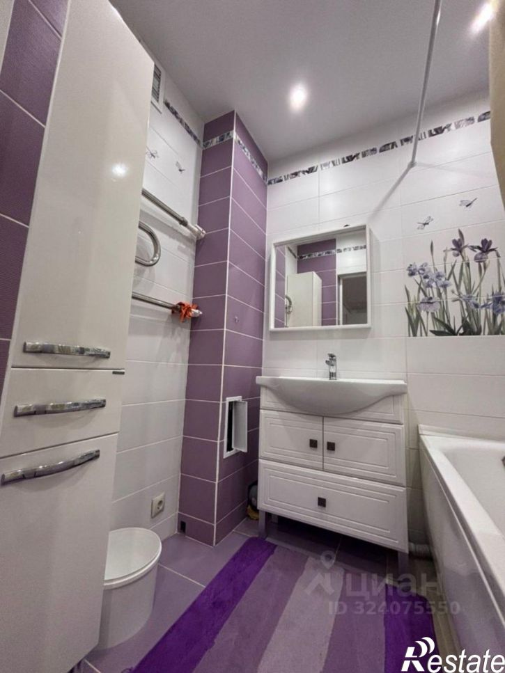 Комната улица Азата Аббасова, 13,  д. 13