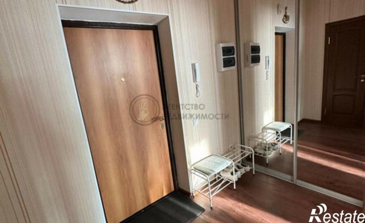 2-комн квартира улица Юлиуса Фучика, 88,  д. 88