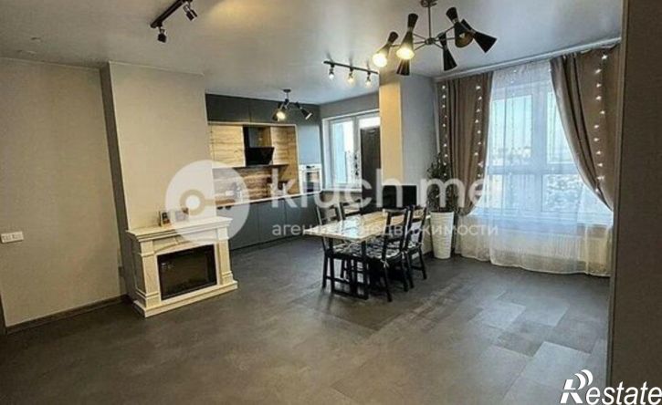 3-комн квартира улица Хусаина Мавлютова, 17Е к1,  д. 17Е к1