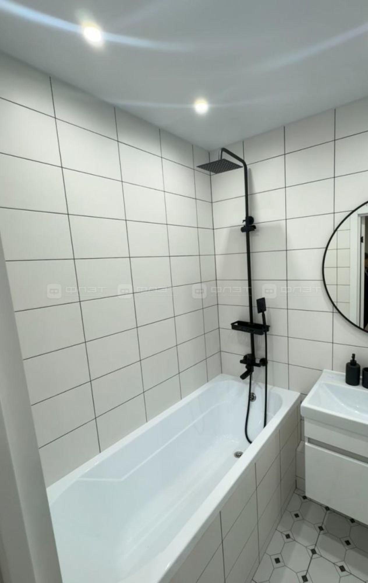 Купить квартиру за 11 050 000 рублей на ул. Адоратского, дом 5