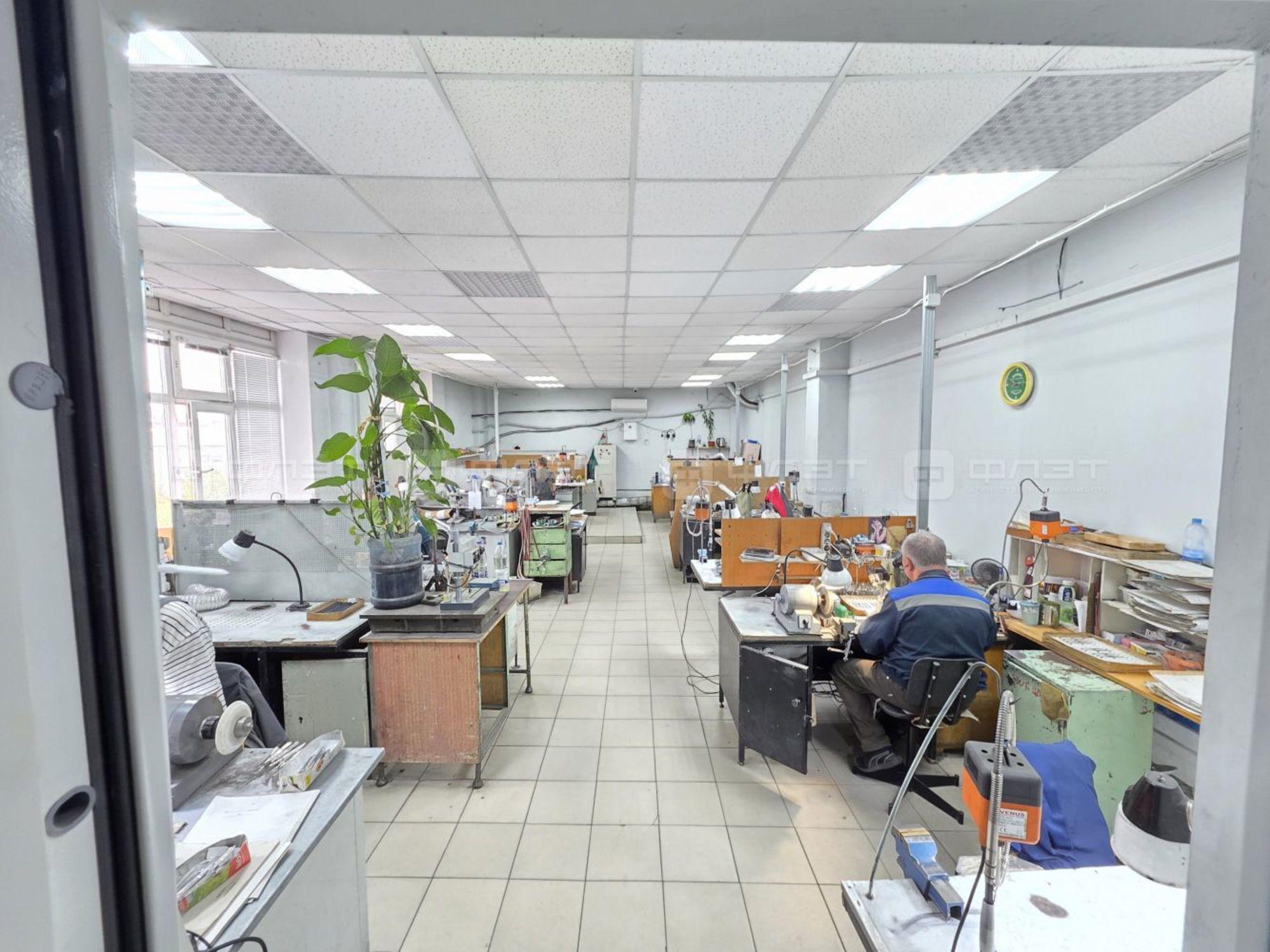 Купить складское помещение за 90 000 000 рублей на ул. Восстания, дом 100/5110