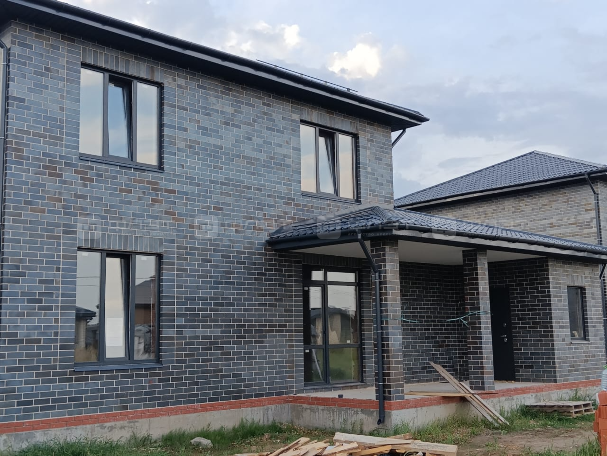 Купить дачу, дом, коттедж за 13 799 000 рублей на ул. Адымнар