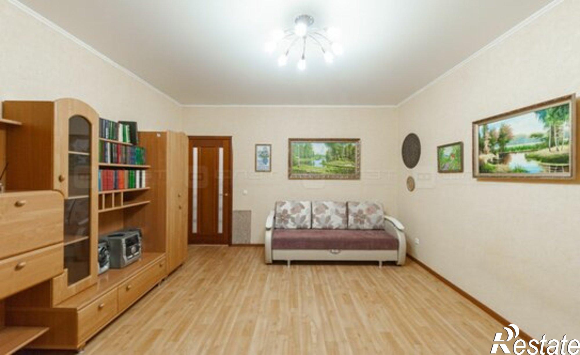 Купить квартиру за 9 000 000 рублей на Чистопольская улица, 79