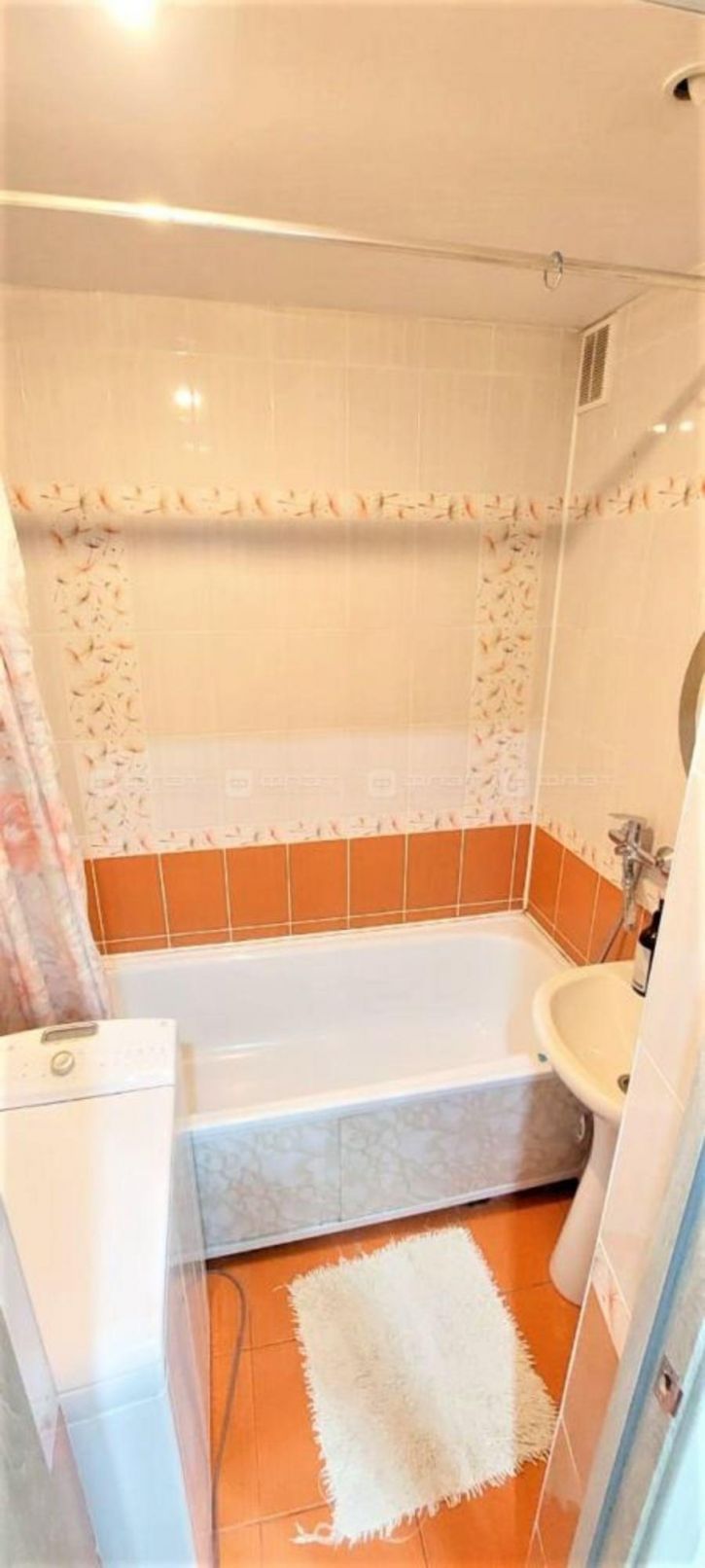 3-комн квартира ул. Академика Глушко, дом 14