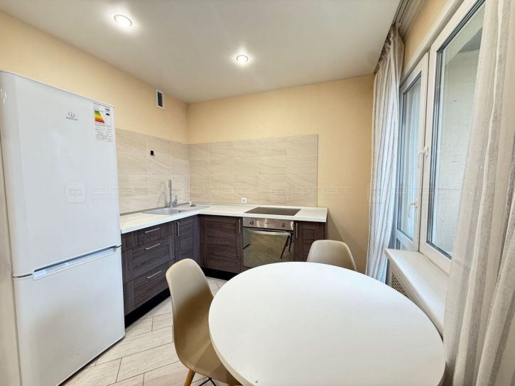 1-комн квартира пр-кт. Альберта Камалеева, дом 32