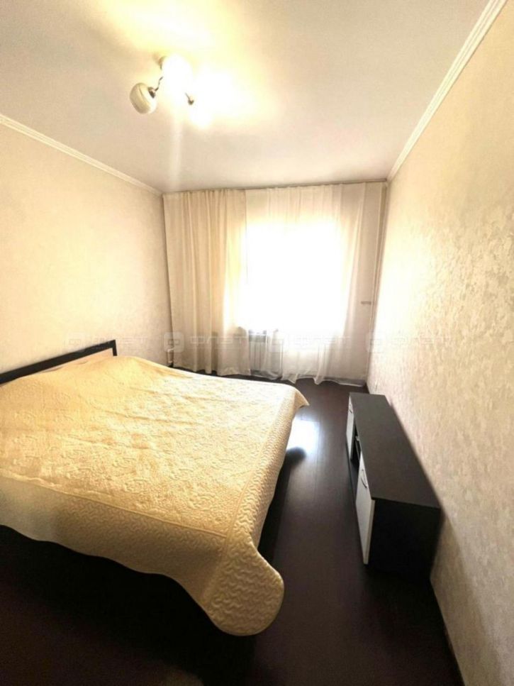 4-комн квартира пр. Победы, дом 100