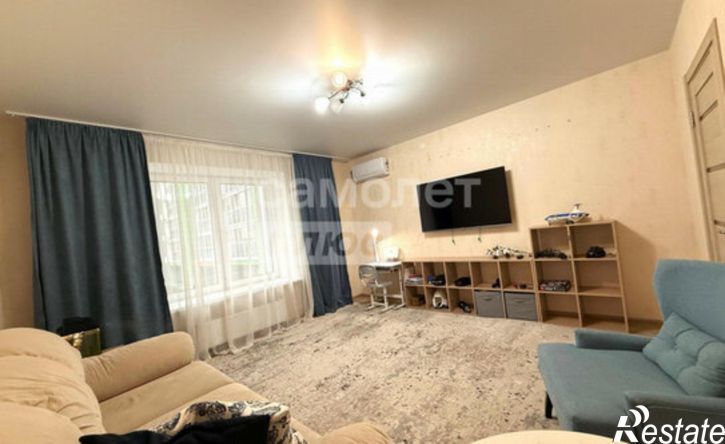 3-комн квартира ул Азата Аббасова, 3,  д. 3