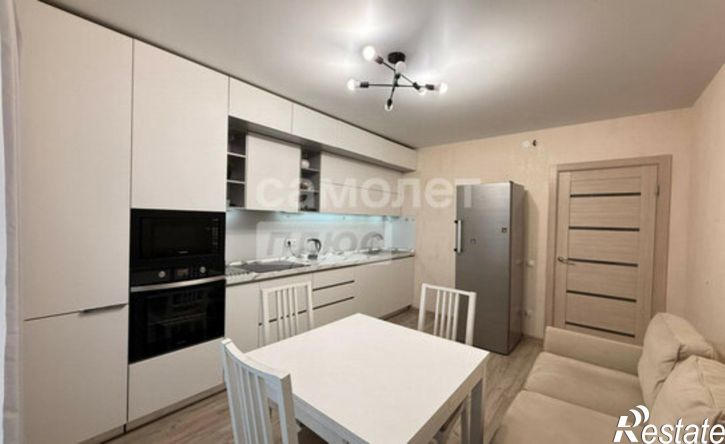 3-комн квартира ул Азата Аббасова, 3,  д. 3