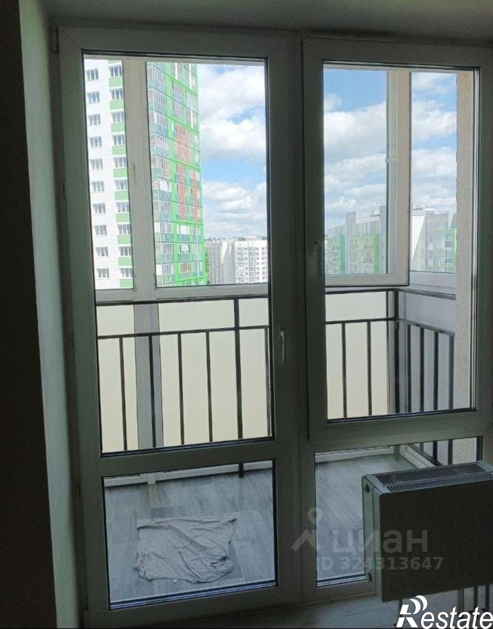 Сдать квартиру за 35 000 рублей на ул Азата Аббасова, 10