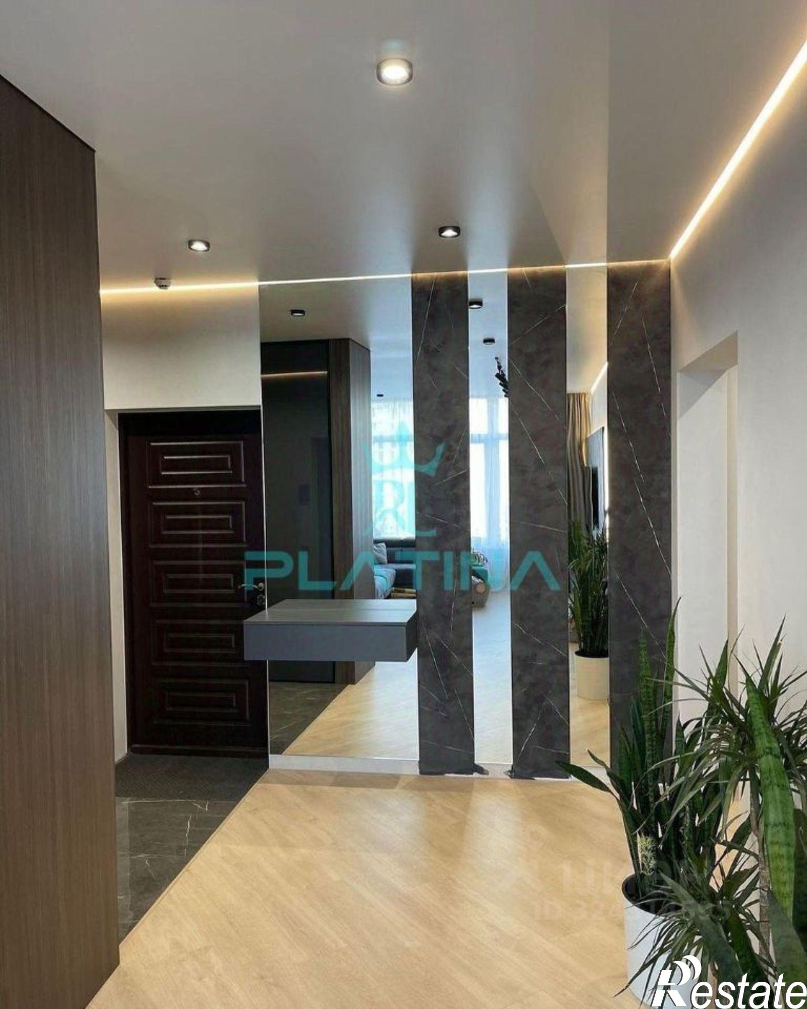 Сдать квартиру за 70 000 рублей на ул Лево-Булачная, 50