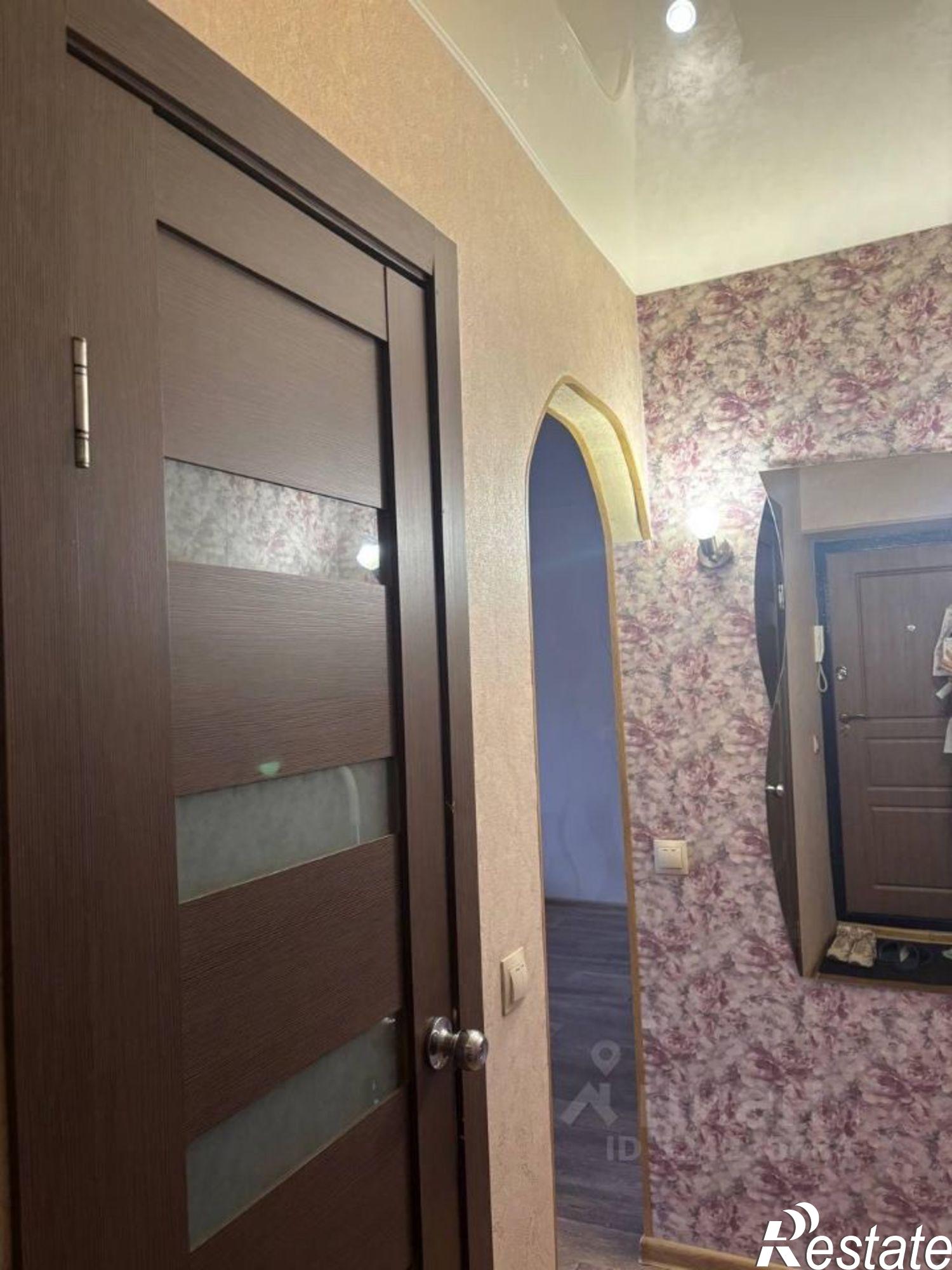 Сдать квартиру за 30 000 рублей на ул Академика Кирпичникова, 15