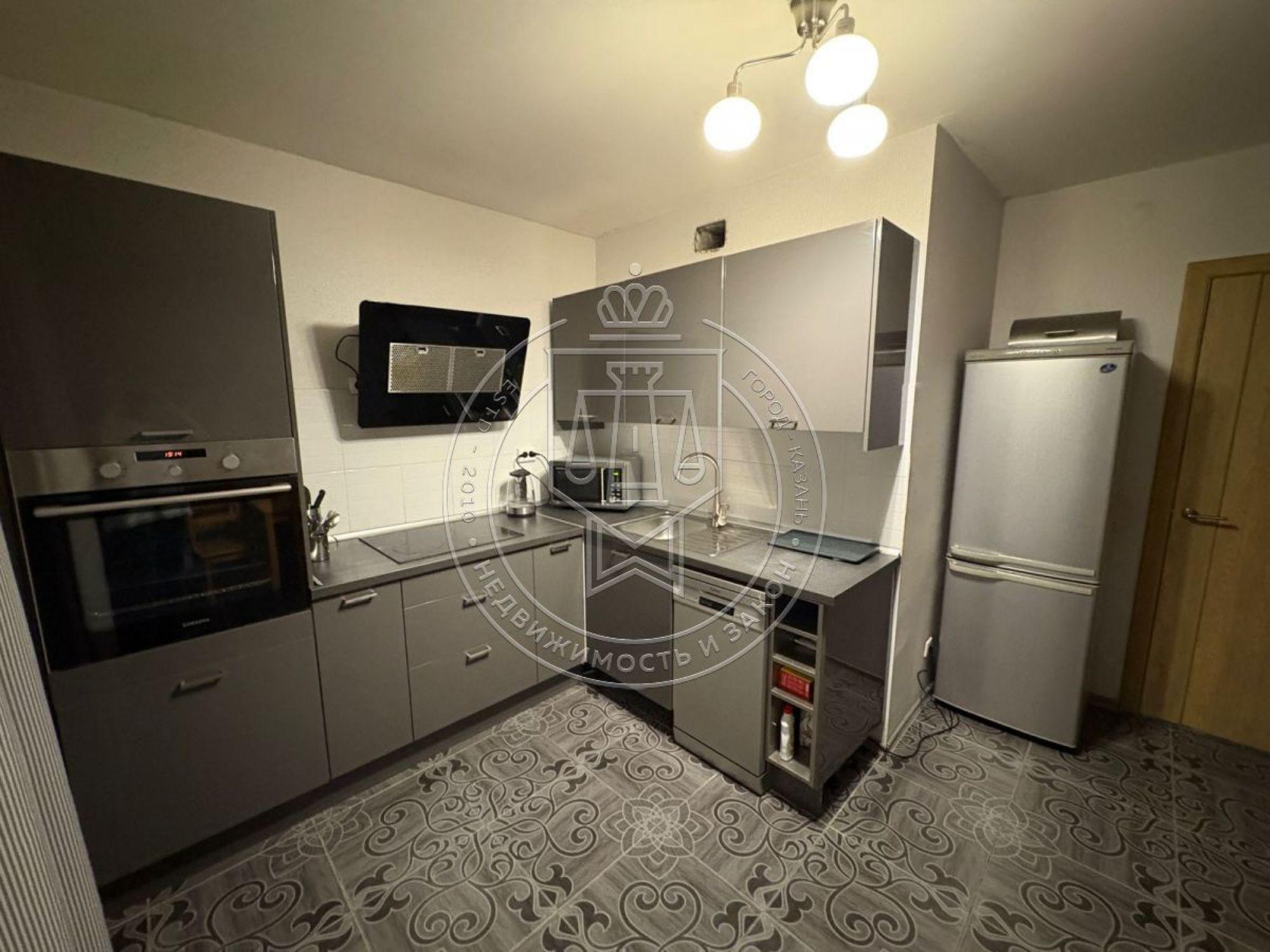 Сдать квартиру за 39 990 рублей на Академика Глушко ул, 8