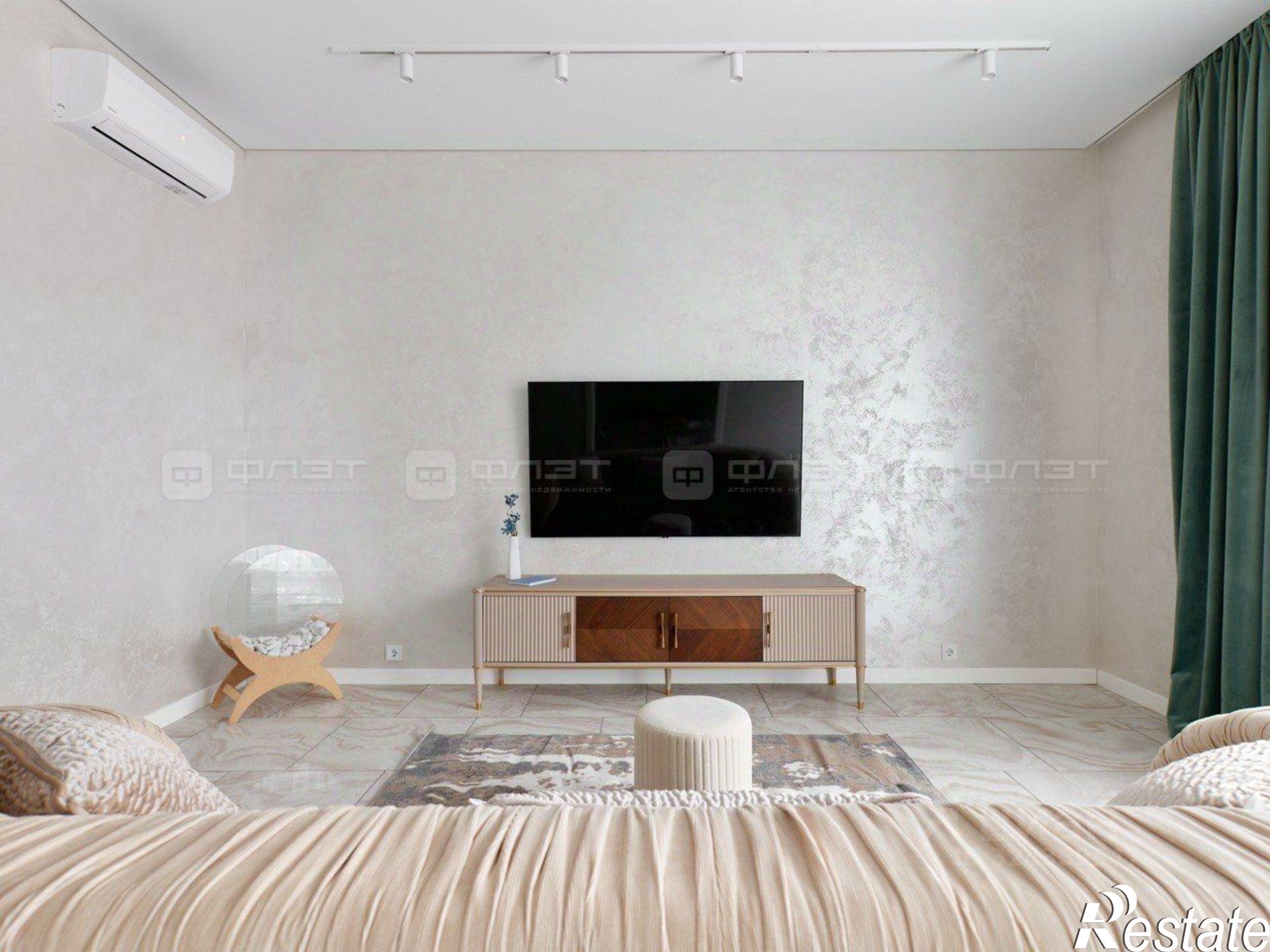 Купить квартиру за 84 000 000 рублей на Катановский переулок, 4