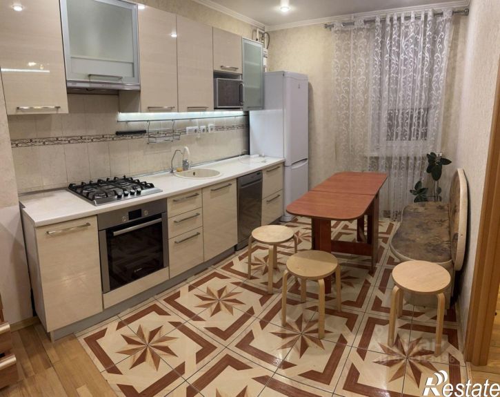 2-комн квартира улица Коммунаров, 2,  д. 2