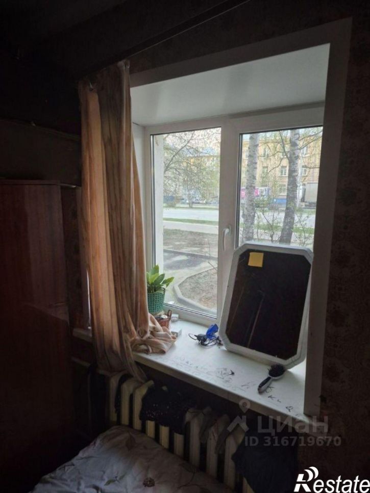 2-комн квартира улица Короленко, 87,  д. 87