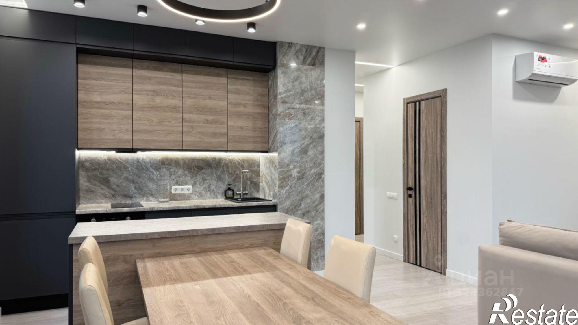 Сдать квартиру за 100 000 рублей на улица Алексея Козина, 2