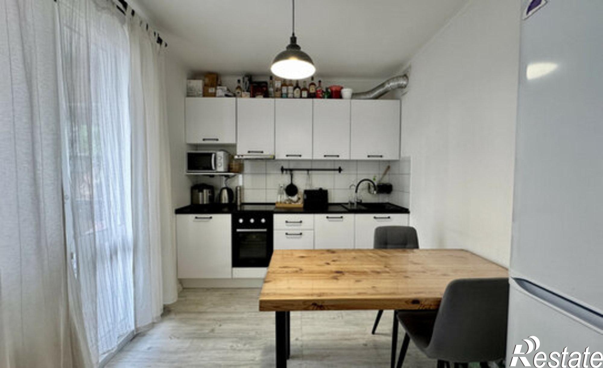 Купить квартиру за 8 200 000 рублей на улица Александра Курынова, 6 к1